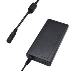 ADAPTADOR UNIVERSAL PARA LAPTOP NOVA PA091EDN002C CON 12 CONECTORES INTERCAMBIABLES 90W 50/60HZ 1.8A AUTO SENSING NEGRO